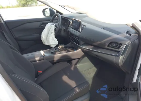 2025 Nissan Rogue S Fwd z USA, uszkodzony, nr VIN 5N1BT3AA2SC849925